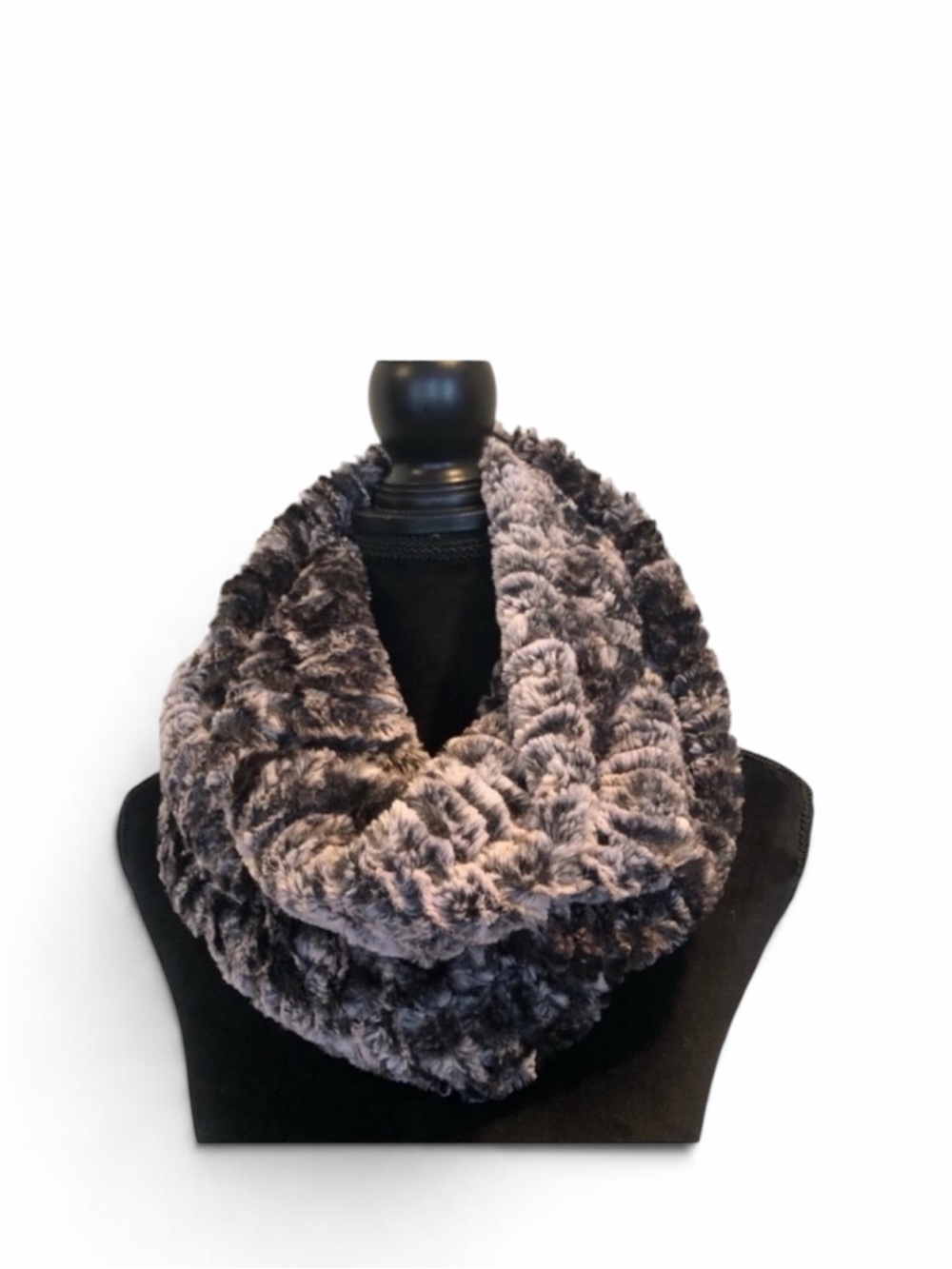 Modena NWOT faux fur texture infinity scarf black blush pink cold weather wrap